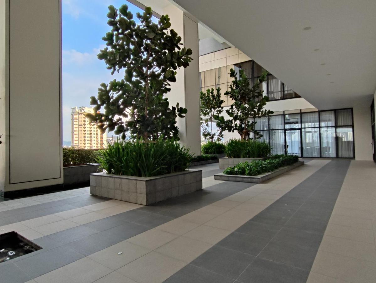 Pavillion Embassy Service Apartment By Autumn Suites Premium Stay Kuala Lumpur Exterior photo