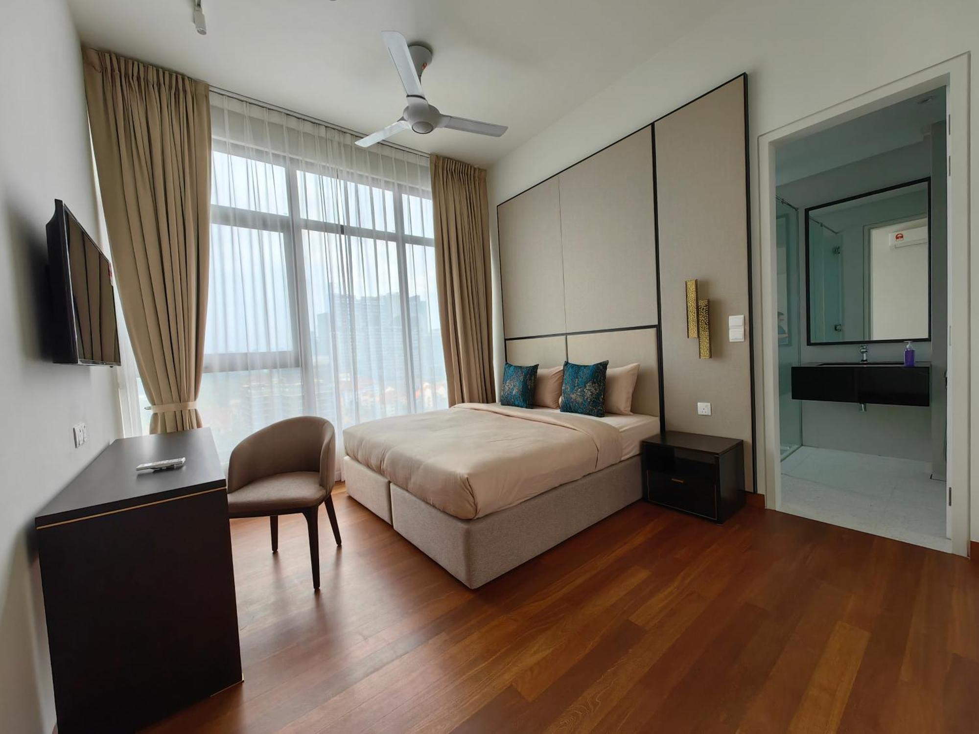 Pavillion Embassy Service Apartment By Autumn Suites Premium Stay Kuala Lumpur Exterior photo